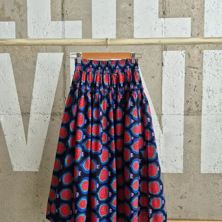 [BUNJANG] Watermelon Pattern Flare Long Skirt / 수박 패턴 플레어 스커트