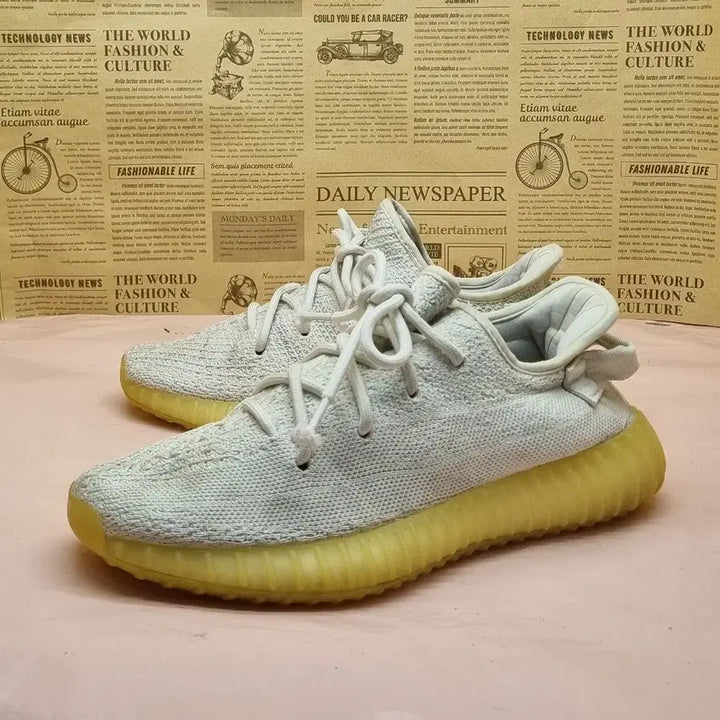 [BUNJANG] Adidas Yeezy Boost Sneakers 245 / 아디다스 이지부스트 운동화245