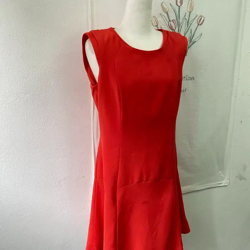 [BUNJANG] 2ME Red Flare Mini Dress / 투미 2ME 레드 플레어 미니 드레스