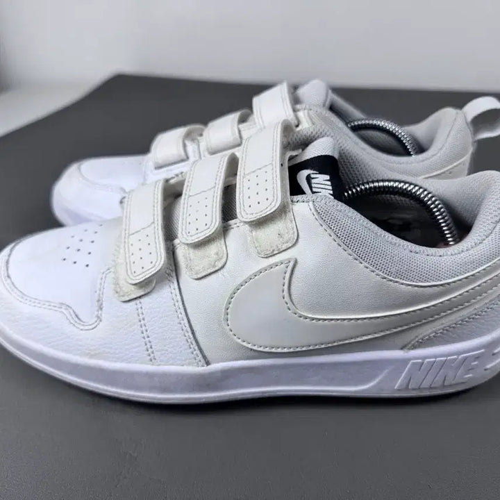 [BUNJANG] Nike Pico 5 Velcro Sneakers (245) / 나이키 피코 5 벨크로 운동화 245