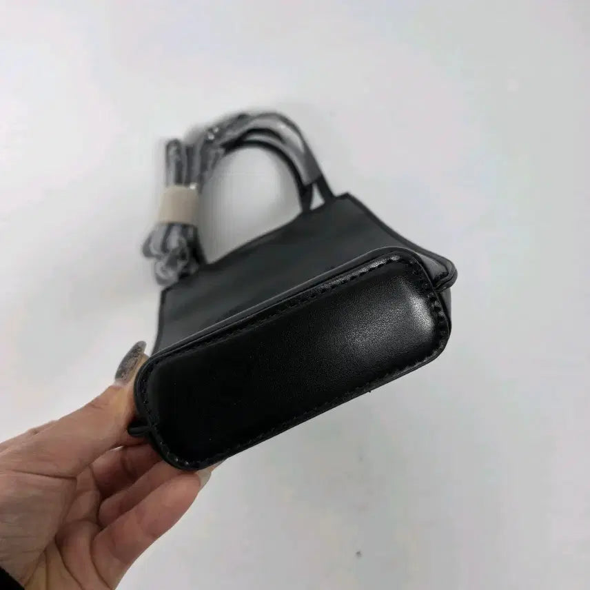 [BUNJANG] Vera Wang Black Mini Tote Bag Crossbody Bag / 새상품) 베라왕 블랙 미니 토트백 크로스백 0511