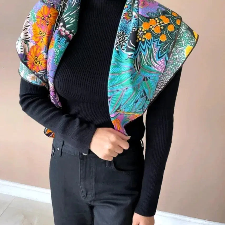 [BUNJANG] Keiri Patterned Scarf - New, Unworn / 케이리 스카프 미착용 새상품