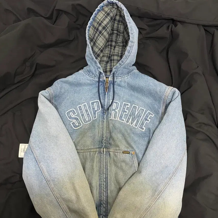 [BUNJANG] Supreme Denim Hooded Jacket (M) / 슈프림 데님 후드 자켓 m