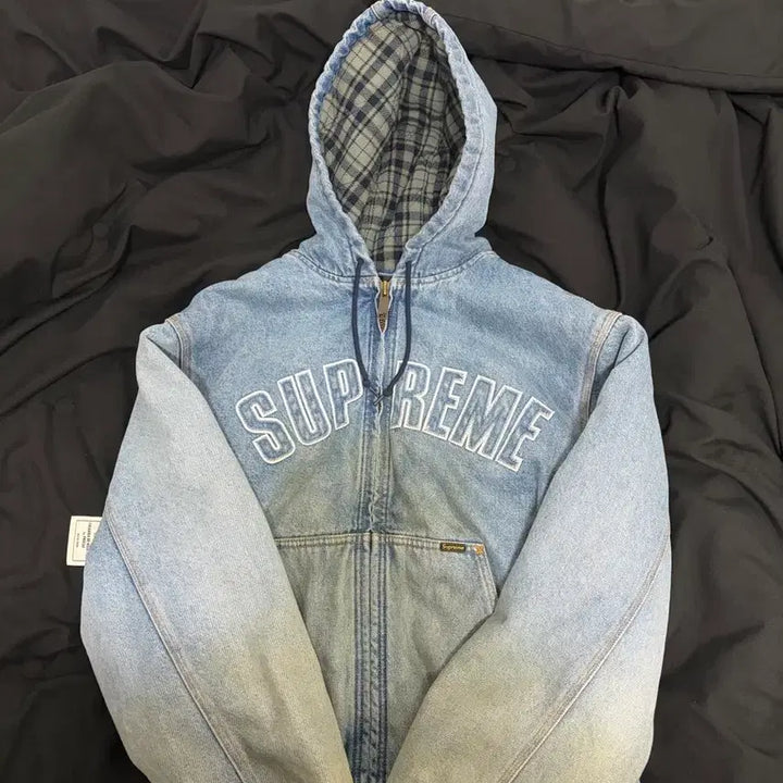 [BUNJANG] Supreme Denim Hooded Jacket (M) / 슈프림 데님 후드 자켓 m