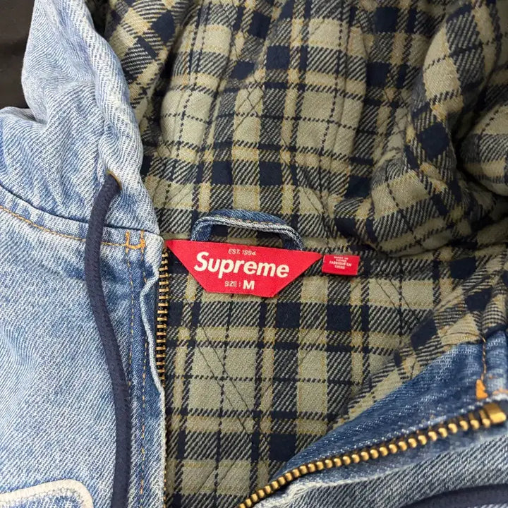 [BUNJANG] Supreme Denim Hooded Jacket (M) / 슈프림 데님 후드 자켓 m