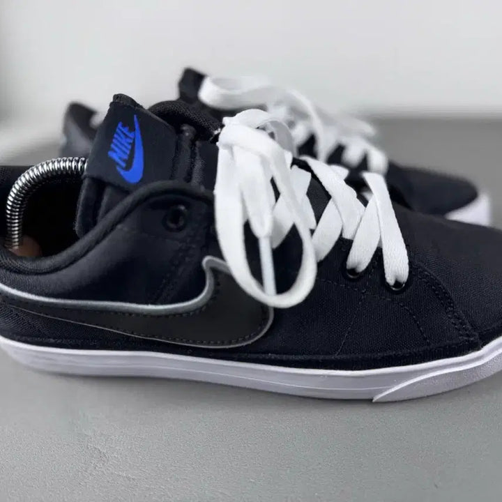 [BUNJANG] Nike Court Legacy Black Sneakers (Size 240) / 나이키 코트 레거시 블랙 240