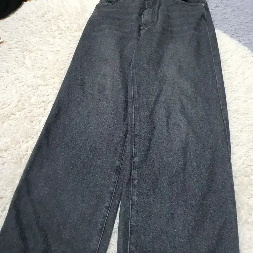 [BUNJANG] Black Wide Denim Pants (Size M) / 편안하게 입기 좋은 블랙 와이드 데님 팬츠예요.대략29,30사이즈사이즈
