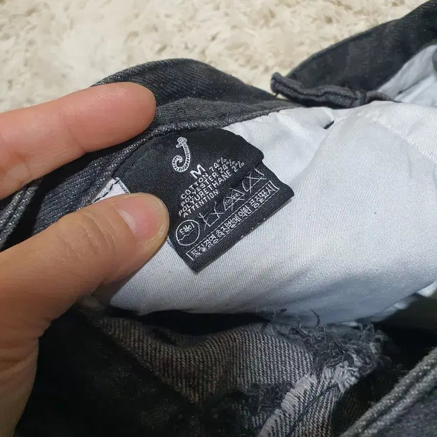[BUNJANG] Black Wide Denim Pants (Size M) / 편안하게 입기 좋은 블랙 와이드 데님 팬츠예요.대략29,30사이즈사이즈