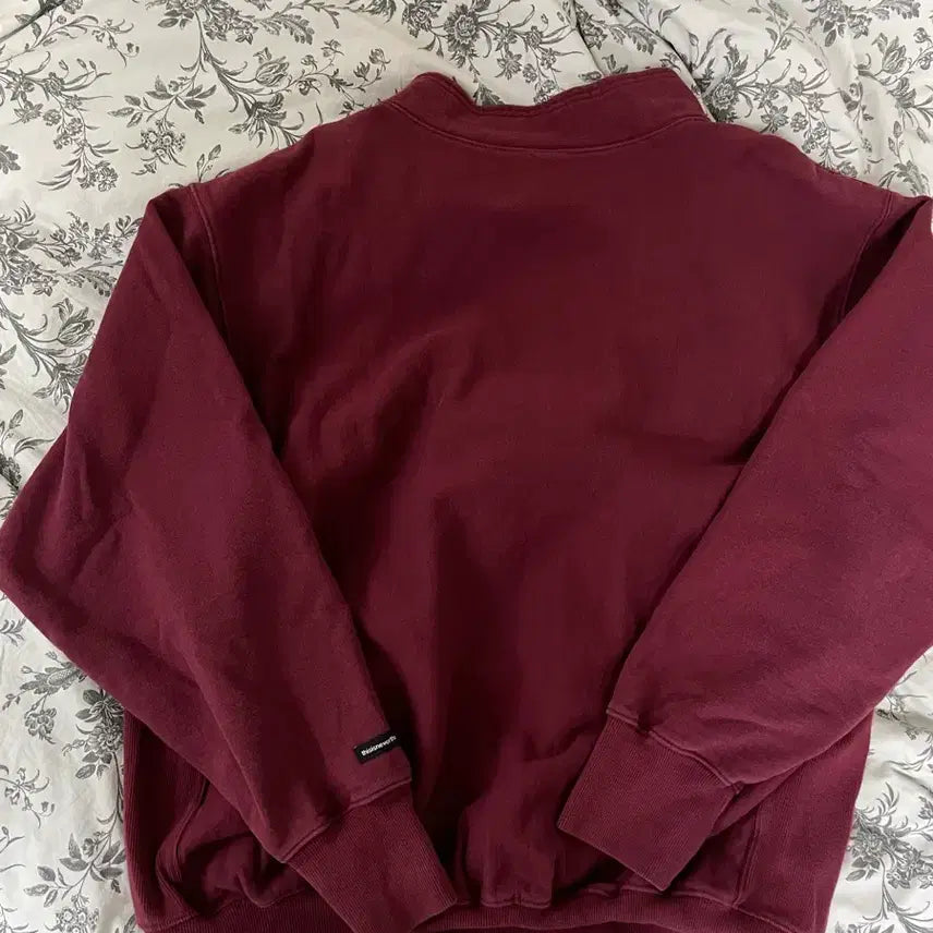 [BUNJANG] thisisneverthat Burgundy Sweatshirt / 디스이즈네버댓 버건디 맨투맨