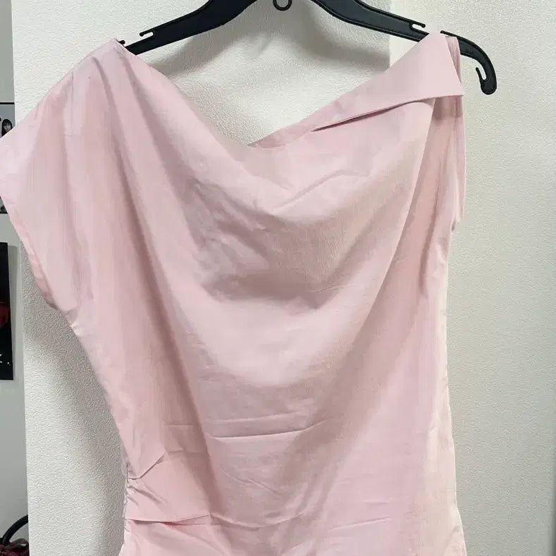 [BUNJANG] REORG One Shoulder Blouse Pink / REORG 쎄 원숄더 블라우스 핑크