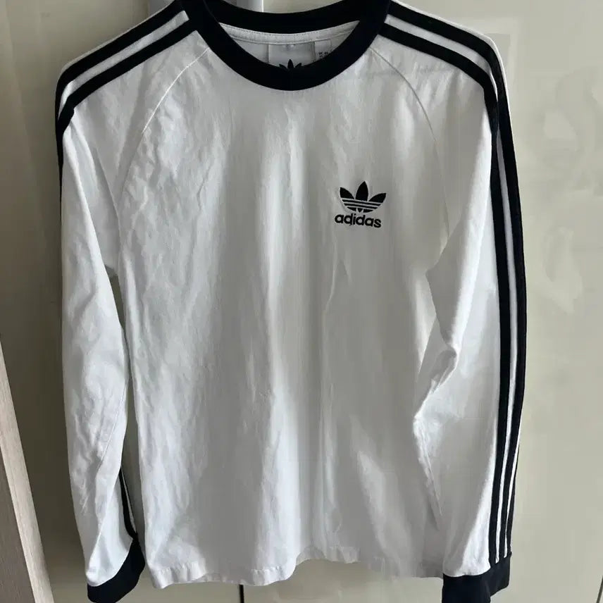 [BUNJANG] Adidas 3-Stripes Long Sleeve T-Shirt White / 아디다스 삼선 긴팔 티셔츠 화이트