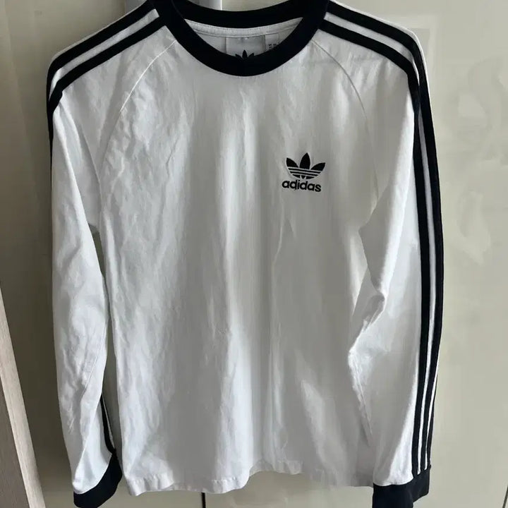 [BUNJANG] Adidas 3-Stripes Long Sleeve T-Shirt White / 아디다스 삼선 긴팔 티셔츠 화이트