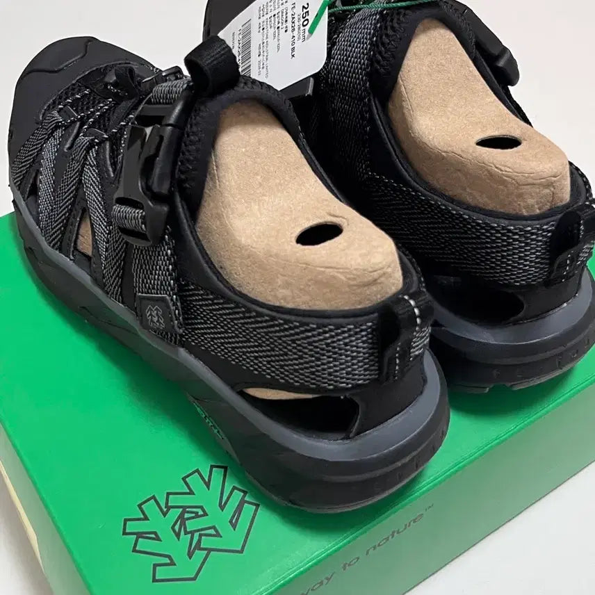 [BUNJANG] KOLON Unisex Hiking Sandals Dragon (Size 250) / 코오롱/남녀공용 하이킹 샌들 