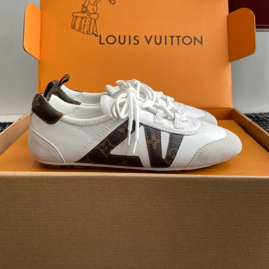[BUNJANG] Louis Vuitton Sneakerie Runner Sneakers / 루이비통 스니커리나 시리즈 운동화
