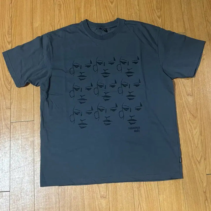 [BUNJANG] WEcandoo FACE T-SHIRT Short Sleeve L / 위캔더스 FACE T-SHIRT 반팔티 L