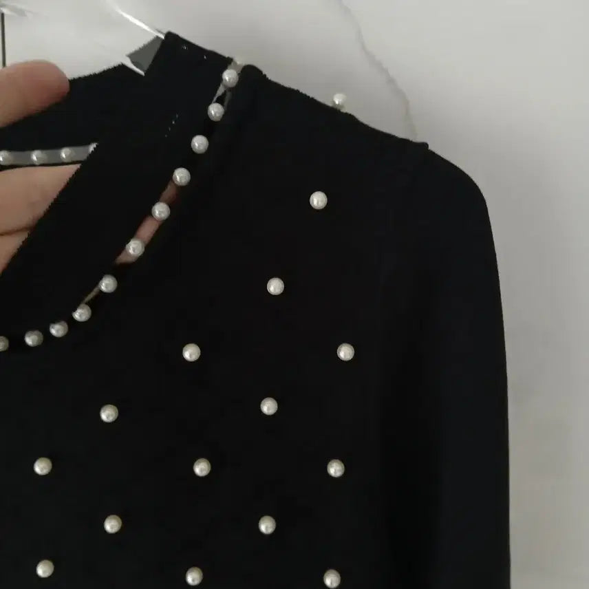[BUNJANG] Sandro Pearl Embellished Knit Dress / 산드로 진주 장식 니트 원피스