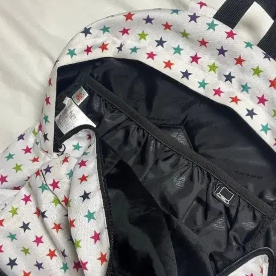 [BUNJANG] Dickies Vintage Star Pattern Backpack White / Dickies 디키즈 빈티지 별 패턴 백팩 가방 화이트