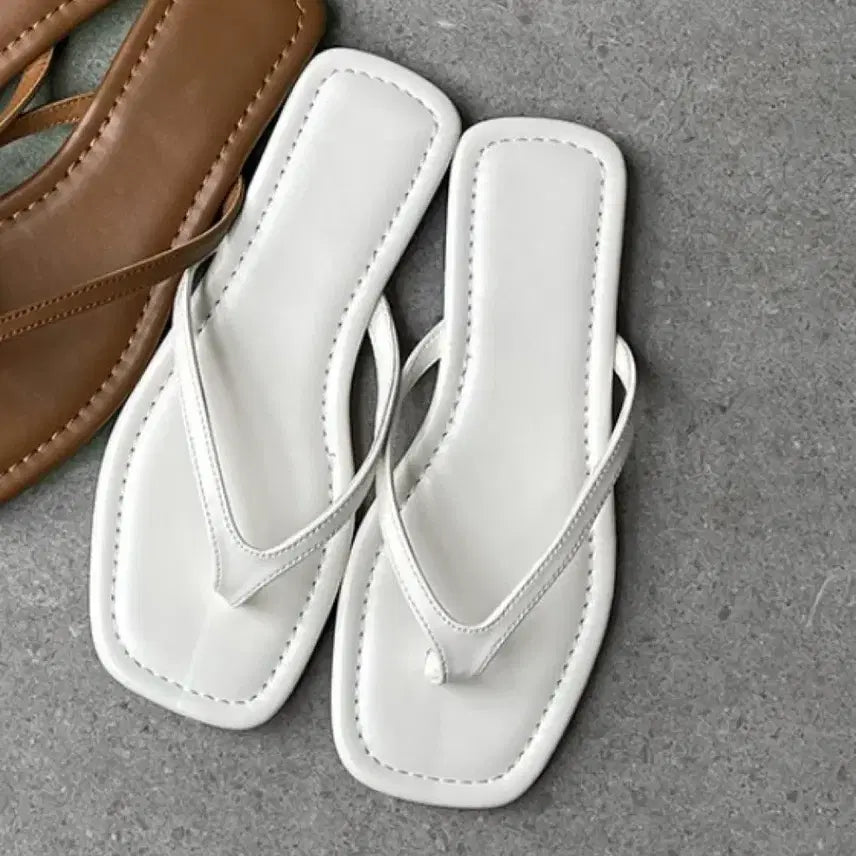 [BUNJANG] Modern Stitch Flat Sandals (Size 245) / 모던 스티치 쪼리 245