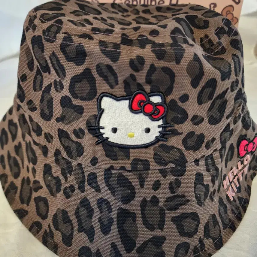 [BUNJANG] Hello Kitty Leopard Bucket Hat / 헬로키티 레오파드 버킷햇 모자