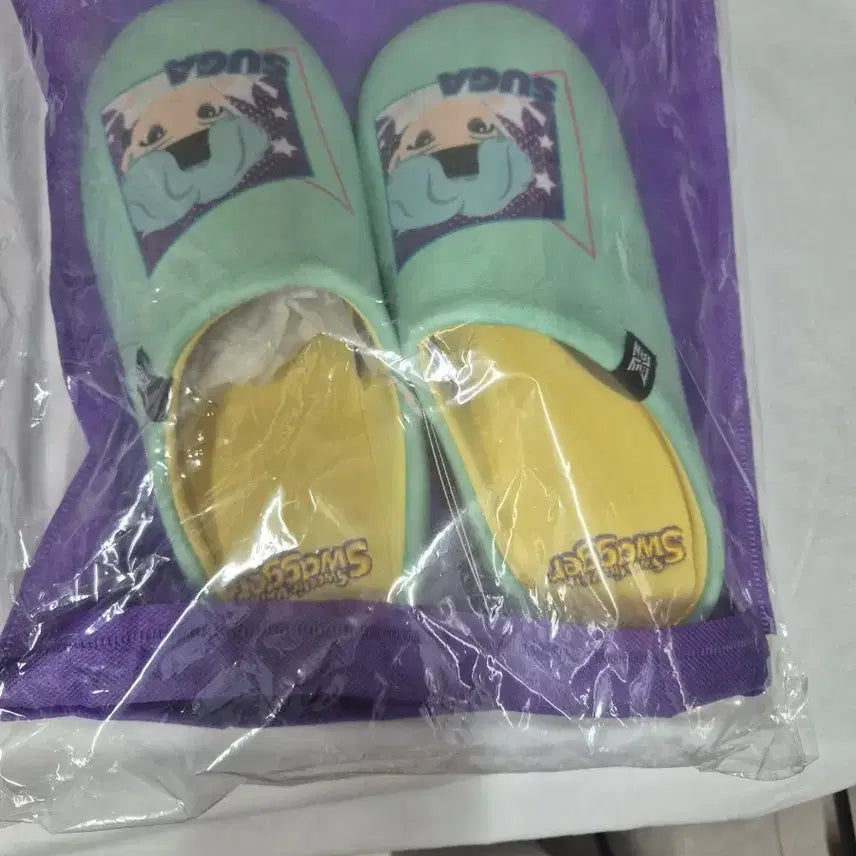 [BUNJANG] BTS TinyTAN Suga Indoor Slippers (Sealed) / (미개봉)BTS타이니탄 슈가 실내화