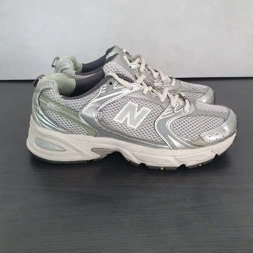 [BUNJANG] New Balance 530 Earth Grey Sneakers (US 5) / 뉴발란스 530 어스 그레이 (230)