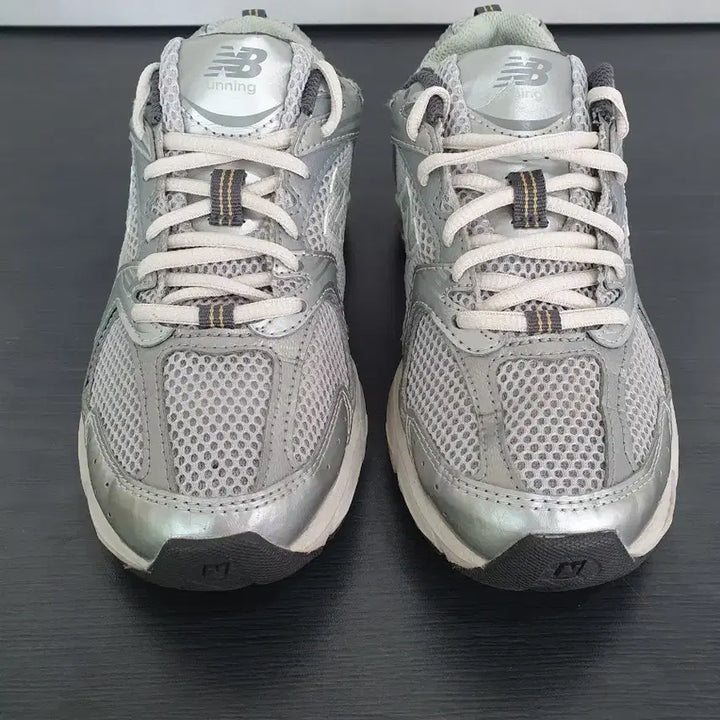 [BUNJANG] New Balance 530 Earth Grey Sneakers (US 5) / 뉴발란스 530 어스 그레이 (230)