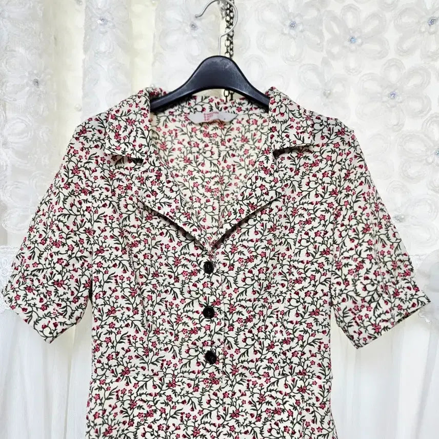 [SOLD OUT] 에잇세컨즈  햅번 원피스