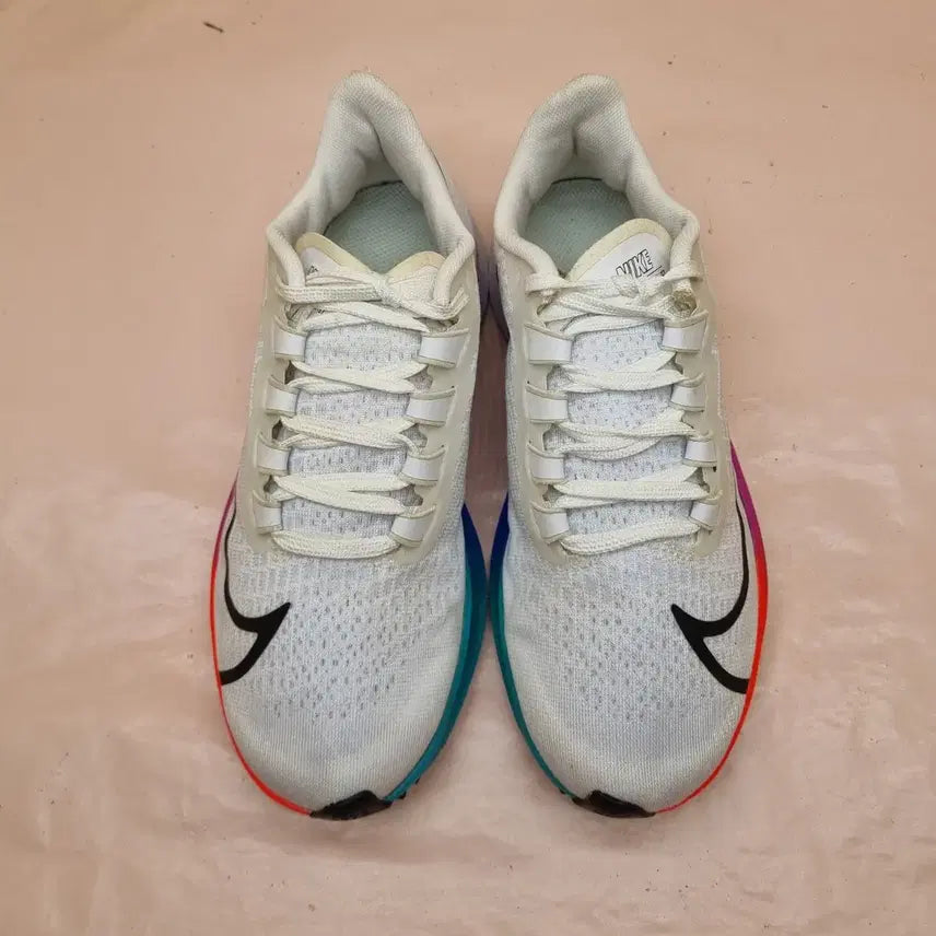 [BUNJANG] Nike Air Zoom Pegasus 37 Sneakers 225 / 나이키 에어줌 페가수스37 운동화 225