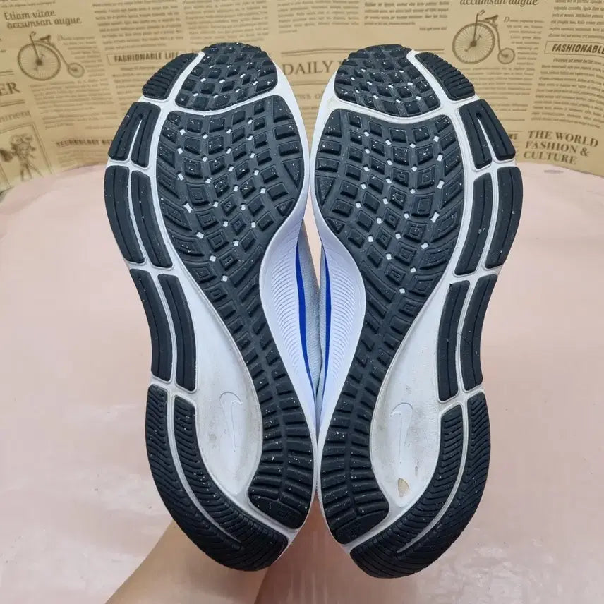 [BUNJANG] Nike Air Zoom Pegasus 37 Sneakers 225 / 나이키 에어줌 페가수스37 운동화 225