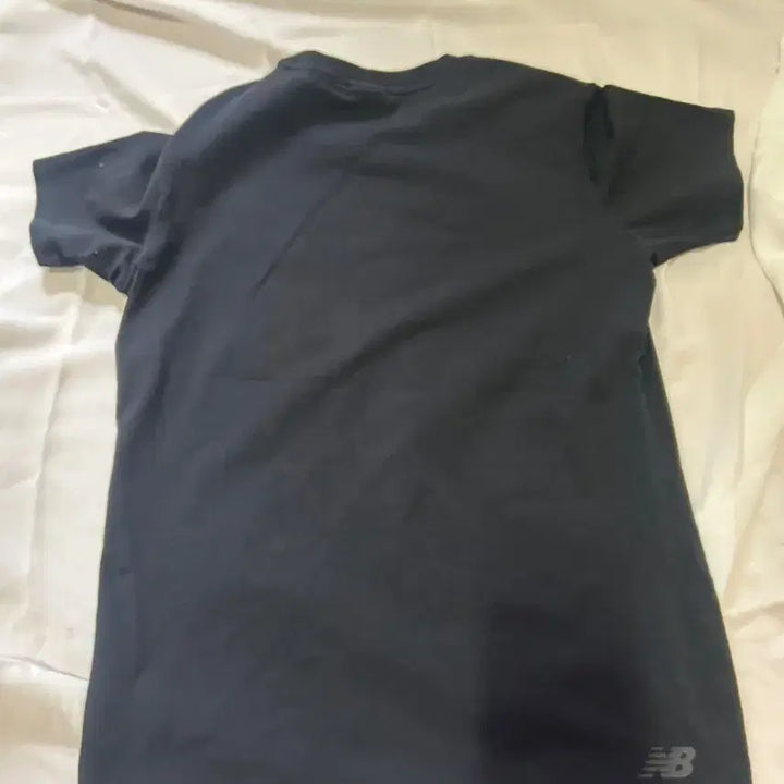 [BUNJANG] New Balance Black Short Sleeve T-Shirt (M, 160) / 뉴발란스 검정 반팔 티셔츠 M (160)