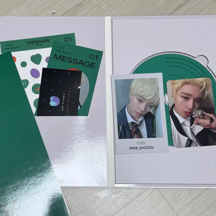 [BUNJANG] Park Jihoon 1st Album Message Photocard CD / 박지훈 1집 메세지 앨범 포카 CD포함 양도