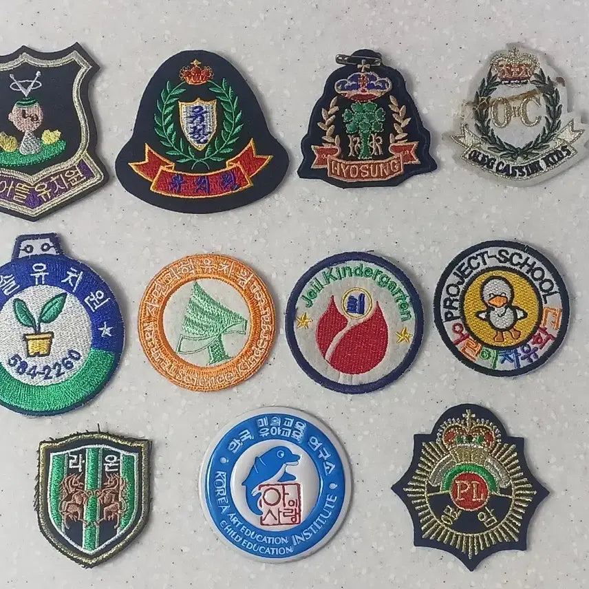 [BUNJANG] Vintage Kindergarten Emblem Patch Collection (11 Pieces) / 근대사 빈티지 수집품 유치원 와펜 패치 모음 11P