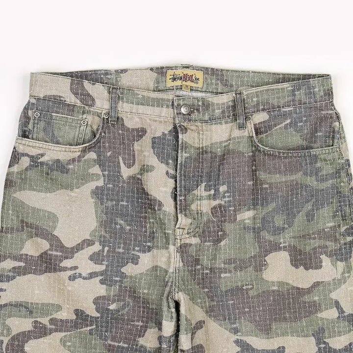 [BUNJANG] Stussy Camo Canvas Big Ol Jeans Woodland Camo Size 36 / [36] 스투시 카모 캔버스 빅 올 진 니들펀치 우드랜드 카모