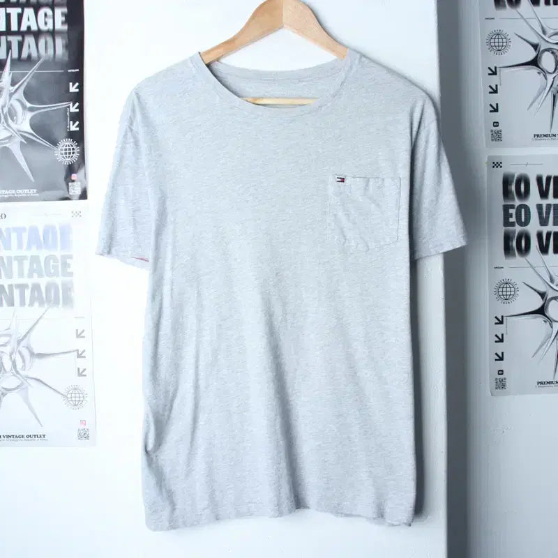[BUNJANG] Tommy Hilfiger Short Sleeve T-Shirt Pocket Grey / (M-L) 타미힐피거 반팔 티셔츠 사용감 포켓 그레이-7592