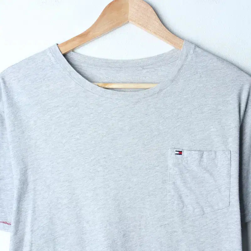 [BUNJANG] Tommy Hilfiger Short Sleeve T-Shirt Pocket Grey / (M-L) 타미힐피거 반팔 티셔츠 사용감 포켓 그레이-7592