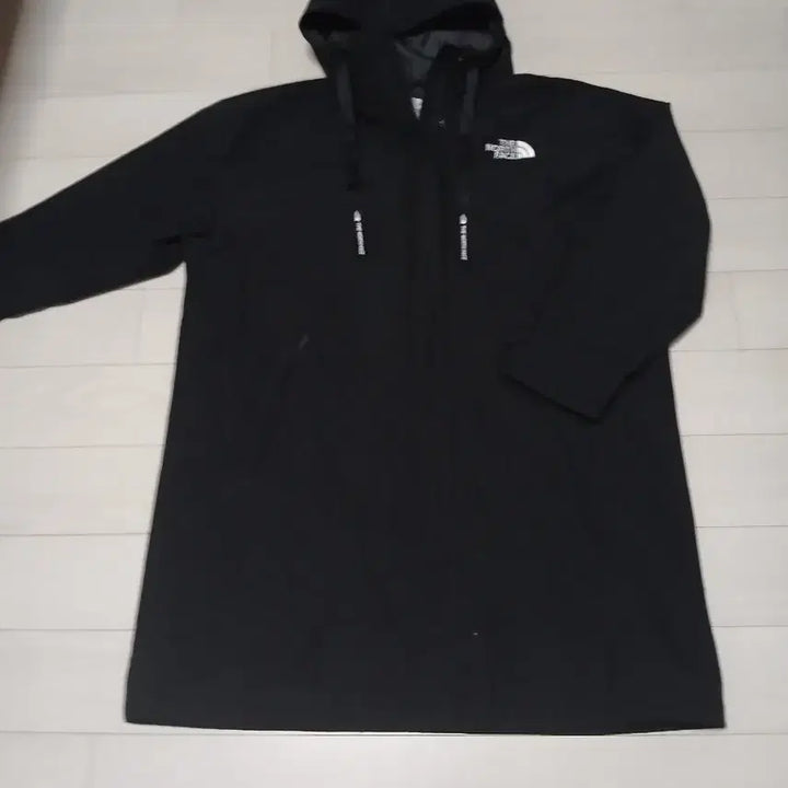 [SOLD OUT] 노스페이스 여성 오버핏 롱 바람막이