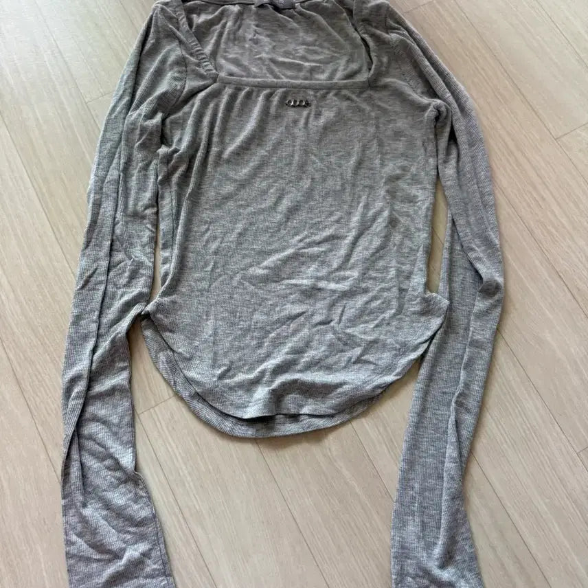 [BUNJANG] ODDOR Long-Sleeve T-Shirt / 오도어 상의 팝니다.
