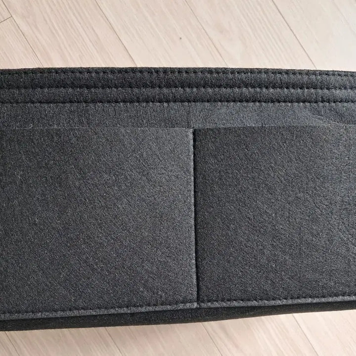 [BUNJANG] Felt Inner Bag Organizer - Black / (새상품)백인백 블랙 이너백