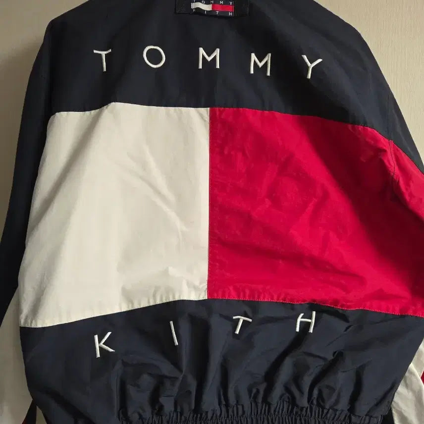 [BUNJANG] Tommy Hilfiger x Kith Colorblock Windbreaker Jacket / 타미힐피거 키스 컬러블록 바람막이 자켓