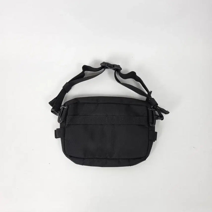 [BUNJANG] SPYDER Black Mini Crossbody Bag Hip Sack / SPYDER 스파이더 블랙 미니 크로스백 힙색