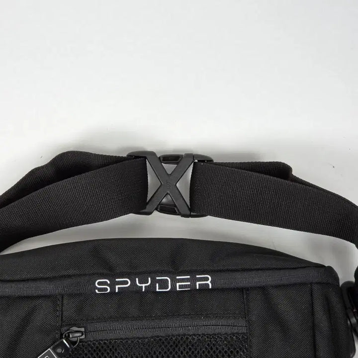 [BUNJANG] SPYDER Black Mini Crossbody Bag Hip Sack / SPYDER 스파이더 블랙 미니 크로스백 힙색