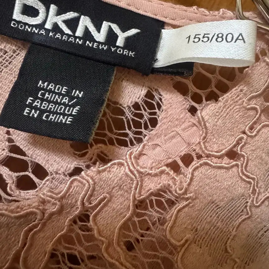 [SOLD OUT] DKNY 핑크 레이스 7부 소매 원피스