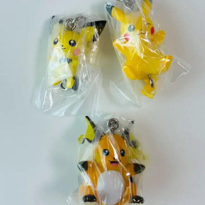 [BUNJANG] Pokemon Pichu, Pikachu, Raichu Gacha Strap Set / 포켓몬스터 포켓몬 피츄 피카츄 라이츄 대롱 가챠 14탄 고리