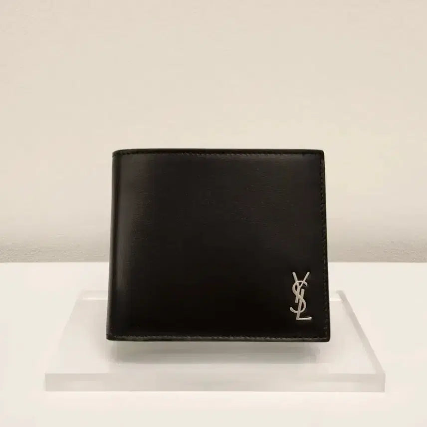[BUNJANG] Saint Laurent Matelassé Leather Tiny Cassandra East/West Wallet / 최상급 생로랑 지갑