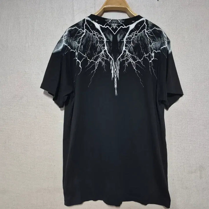 [BUNJANG] Marcelo Burlon Black Lightning T-Shirt / 마르셀로불론 블랙 번개 티셔츠 M