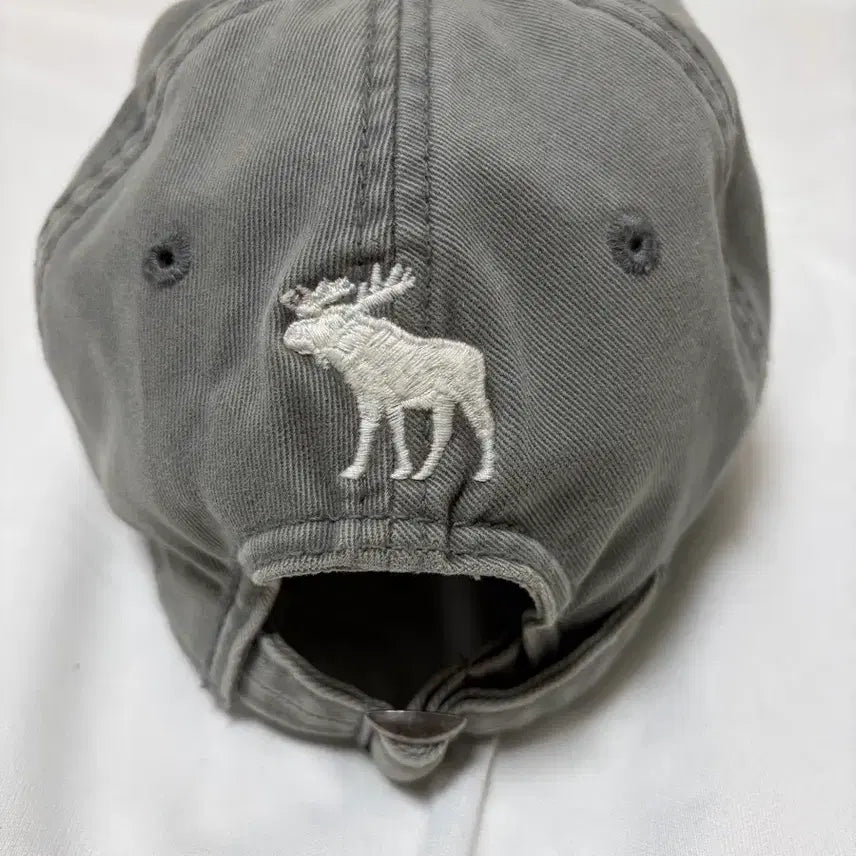 [BUNJANG] Abercrombie &amp; Fitch Vintage Grey Baseball Cap / 애버크롬비 빈티지 볼캡 그레이