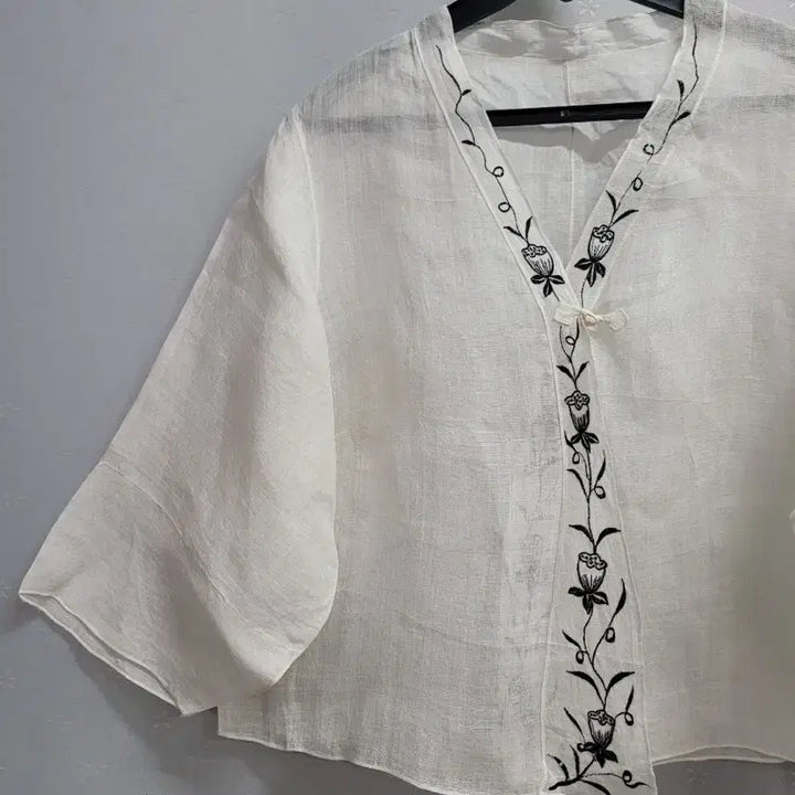 [BUNJANG] Embroidered Ramie Hanbok Top / 77)자수 모시저고리