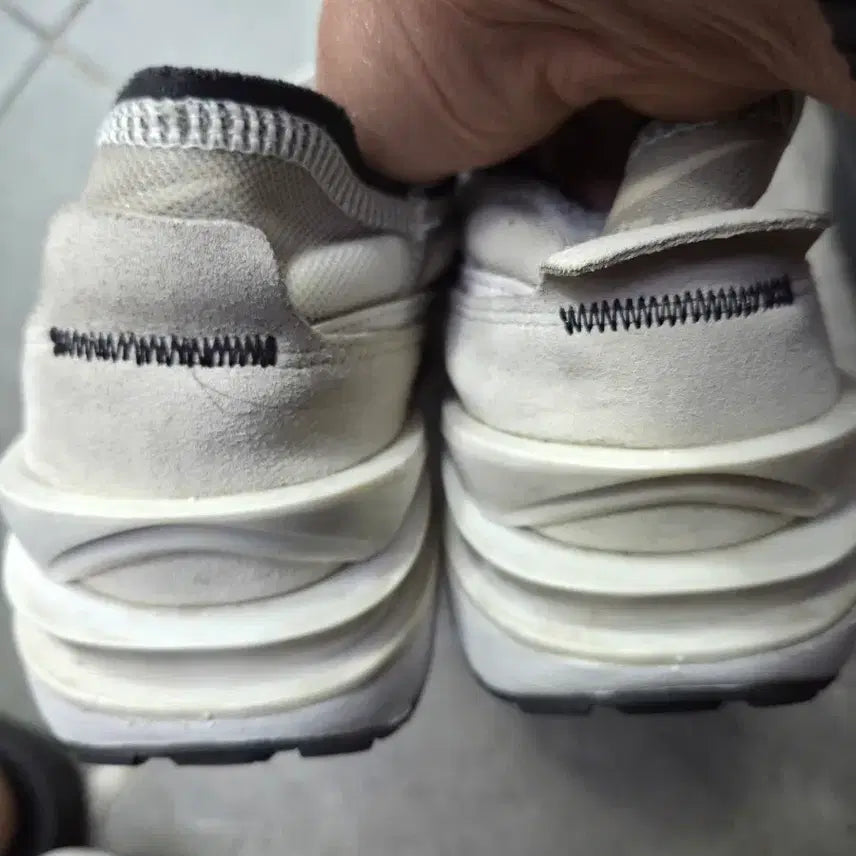 [BUNJANG] Nike Sneakers Gray/White 280mm / 나이키 스니커즈 회색/흰색 운동화280