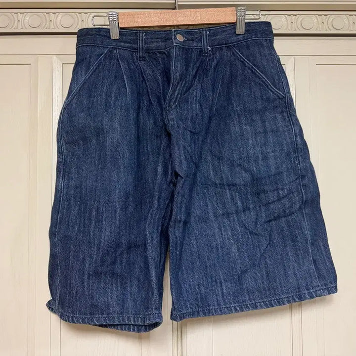 [BUNJANG] 8SECONDS Bermuda Raw Denim Pants Size 78 / 에잇세컨즈 버뮤다 생지 데님 팬츠 78