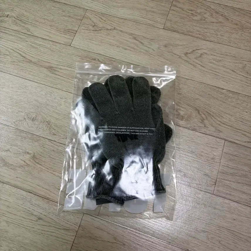 [BUNJANG] Nike Air Force Tune Sapho Gloves / 나이키 에어포스 튠 사포 장갑